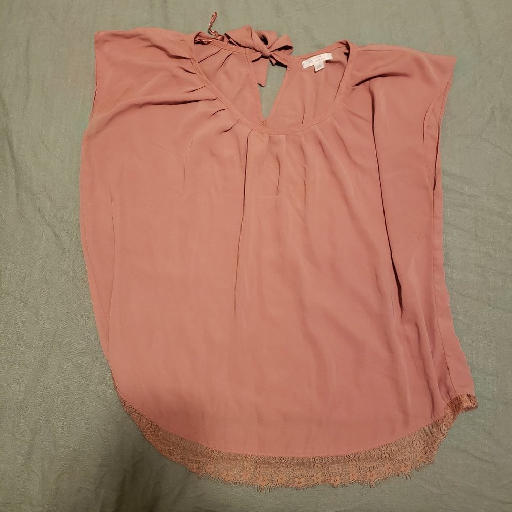 Blush Sleeveless Top with Lace Detail